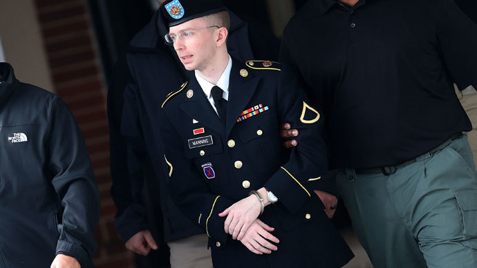 Manning to ask Obama for pardon, will pay ‘high price’ if not granted