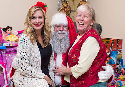 Christmas Chamber Mixer at Family Services of the Desert and Food Now